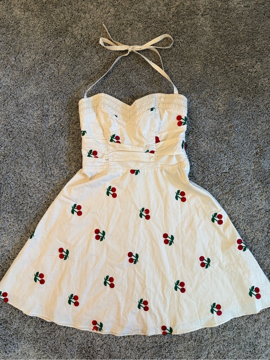 Betsey Johnson Dresses & Skirts - Betsey Johnson Cream Halter Sundress with Red Cherry Print Pinup Vintage Y2K